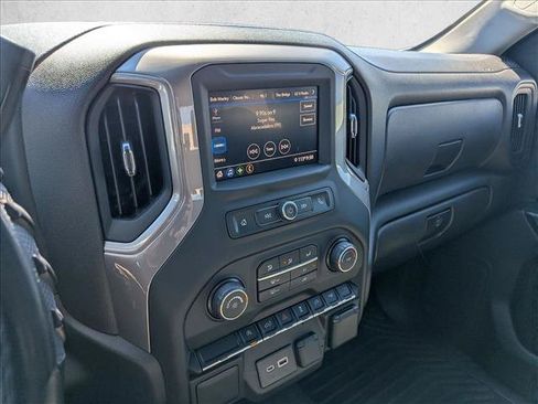 Used 2022 Chevrolet Silverado 1500 Custom RWD image 12