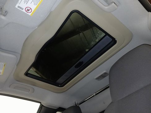 Used 2005 GMC Canyon SLE w/ Power Convenience Package image 12