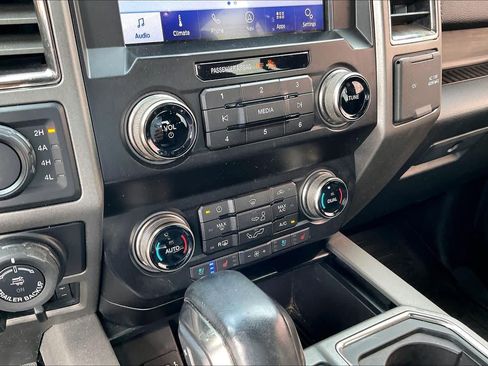 Used 2019 Ford F150 Raptor w/ Equipment Group 802A Luxury AWD/4WD image 33