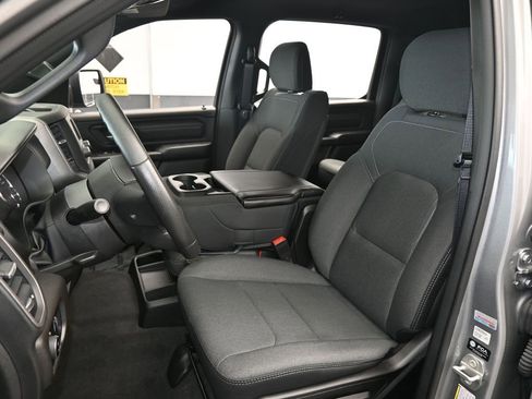 Used 2024 RAM 1500 Tradesman w/ Night Edition image 33