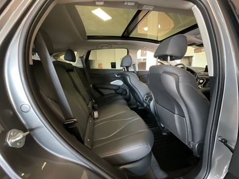 Certified 2025 Acura RDX Technology Package image 23