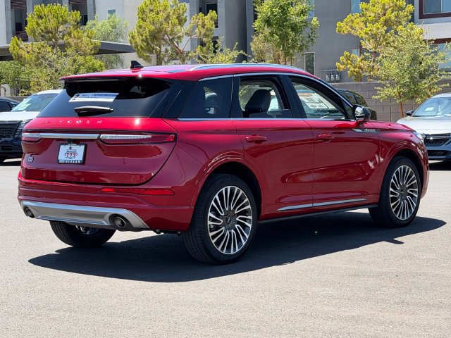 Used 2022 Lincoln Corsair AWD w/ Equipment Group 101A image 6