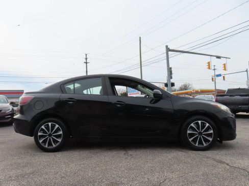 Used 2011 MAZDA MAZDA3 i Sport image 6