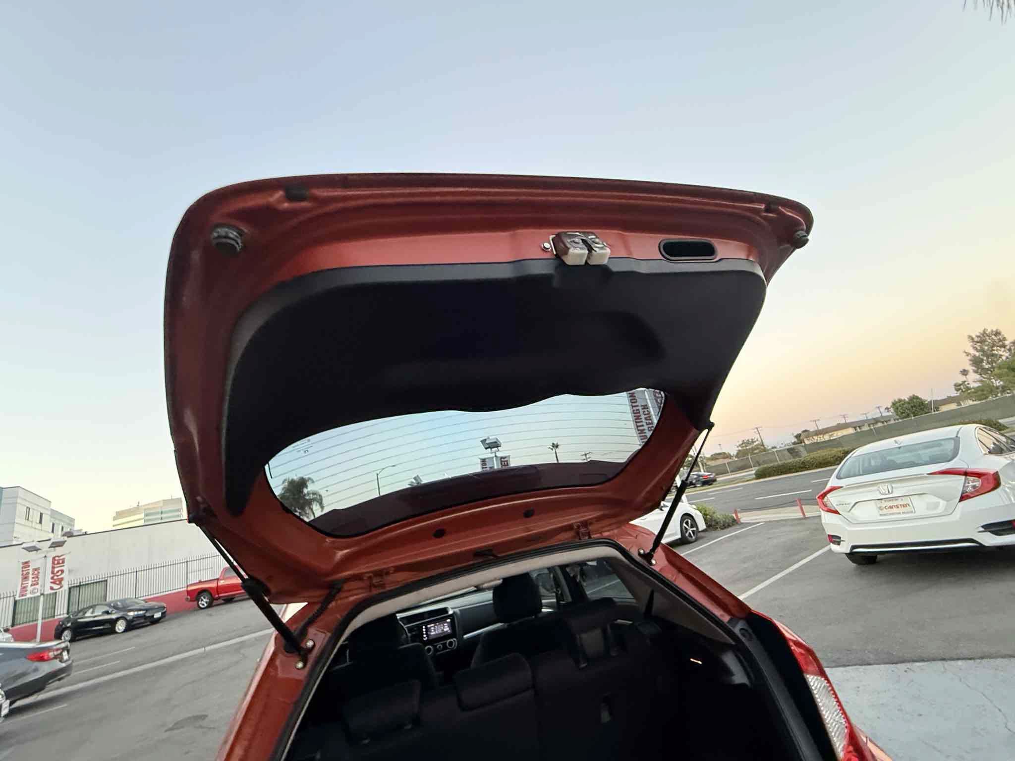 Used 2018 Honda Fit Sport image 57
