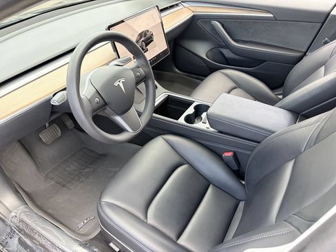 Used 2023 Tesla Model 3 Standard Range RWD image 18