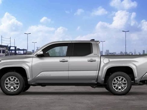 New 2026 Toyota Tacoma SR5 AWD/4WD image 4