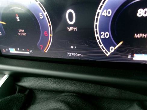 Certified 2024 Jeep Wagoneer Series III AWD/4WD image 14