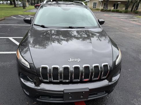 Used 2015 Jeep Cherokee Latitude image 8