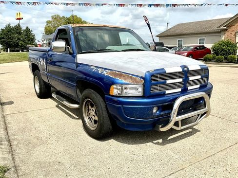 Used 1996 Dodge Ram 1500 Truck 2WD Regular Cab image 3