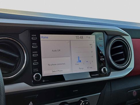 Used 2020 Toyota Tacoma SR5 image 24