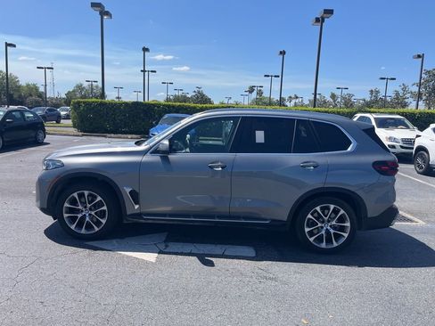 Used 2024 BMW X5 sDrive40i image 2