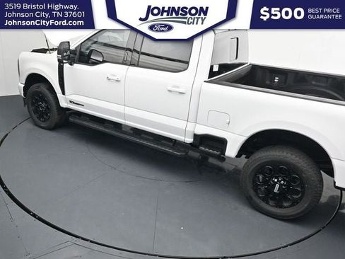 New 2026 Ford F250 XLT w/ XLT Premium Package AWD/4WD image 32