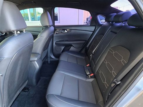 Used 2024 Kia Forte GT-Line image 14