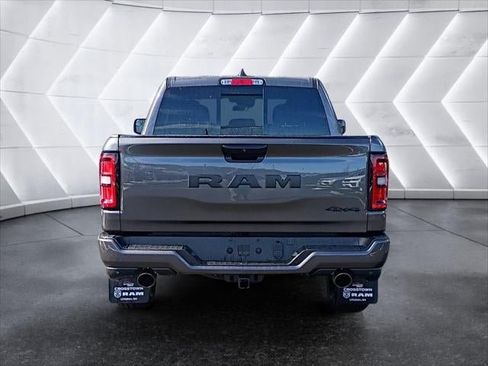 New 2026 RAM 1500 Express AWD/4WD image 21