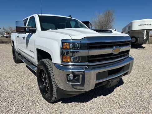Used 2019 Chevrolet Silverado 2500 LTZ w/ Duramax Plus Package image 2