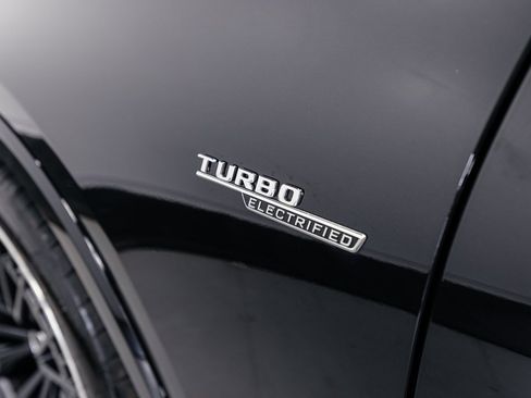 Used 2025 Mercedes-Benz GLC 43 AMG GLC 43 AMG image 42