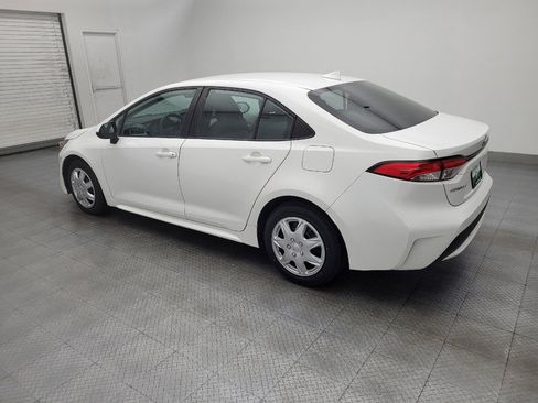 Used 2020 Toyota Corolla LE FWD image 3