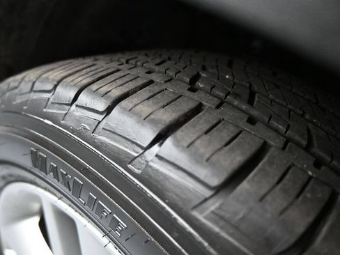 Used 2013 Hyundai Santa Fe Sport 2.0T AWD/4WD image 29