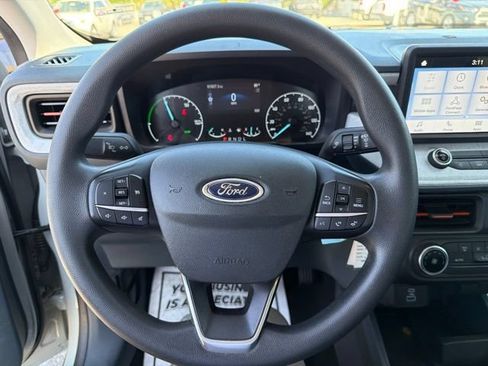 Used 2022 Ford Maverick XLT FWD image 12