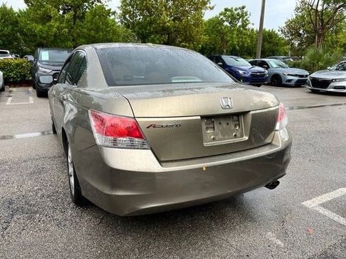 Used 2010 Honda Accord EX-L image 4