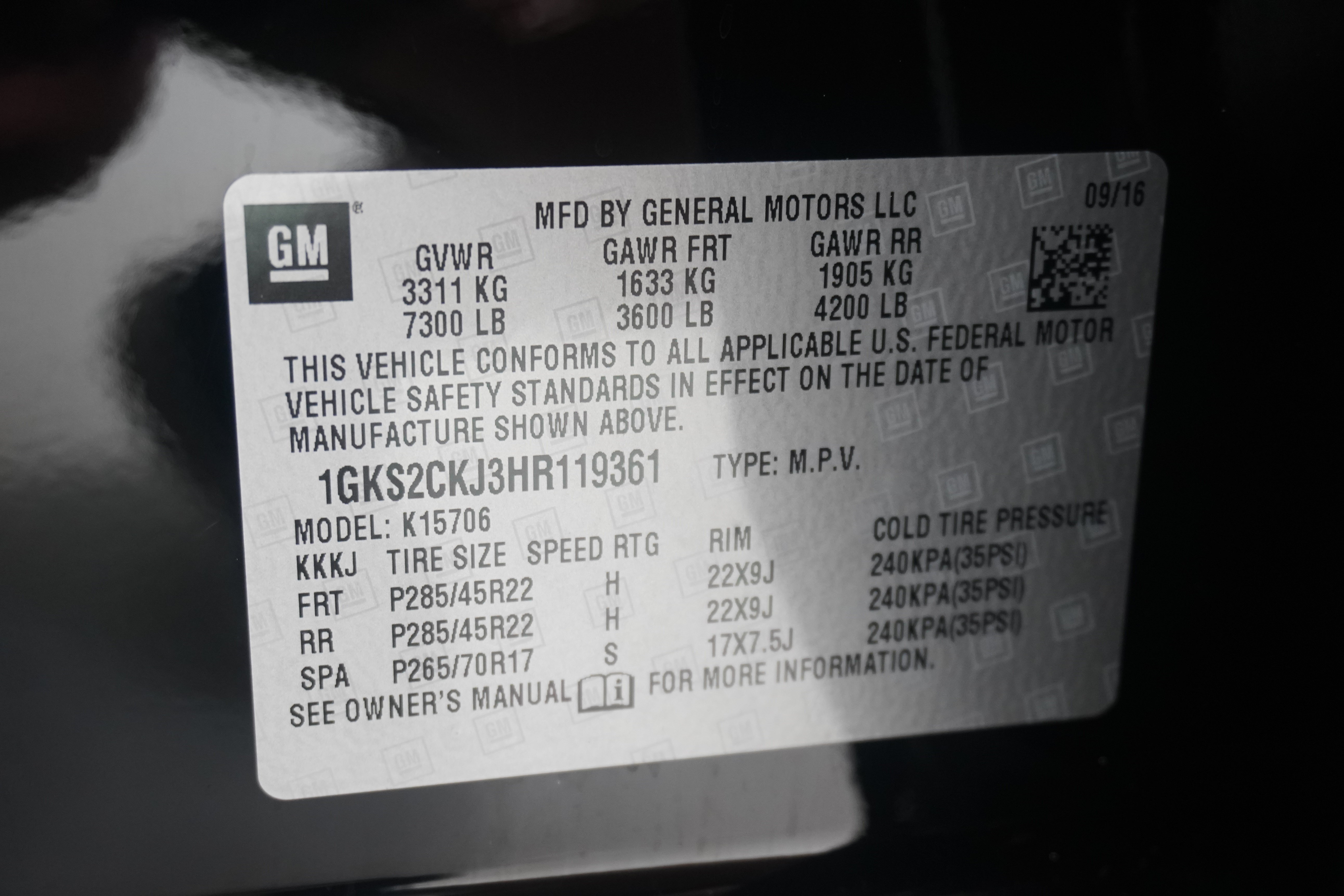 Used 2017 GMC Yukon Denali w/ Open Road Package AWD/4WD image 36