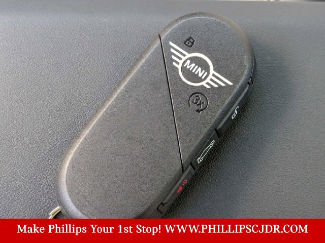 Used 2026 MINI Cooper S FWD image 25