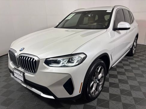 Used 2022 BMW X3 sDrive30i w/ Premium Package 2 RWD image 2