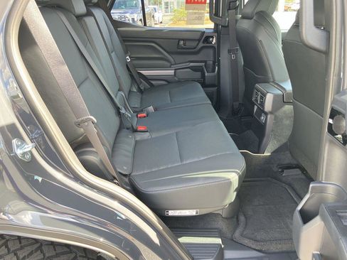 New 2026 Toyota 4Runner TRD Off-Road Premium AWD/4WD image 11