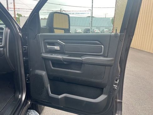 Used 2025 RAM 2500 Big Horn AWD/4WD image 26