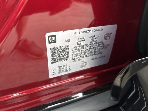 Used 2024 Buick Encore GX Sport Touring w/ Advanced Technology Package AWD/4WD image 10