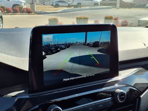 Used 2025 Ford Escape ST-Line image 4