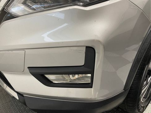 Used 2018 Nissan Rogue SL AWD/4WD image 22