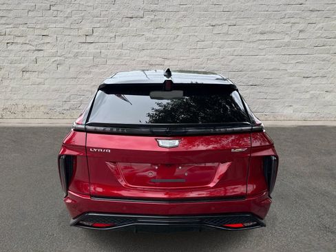 Certified 2026 Cadillac Lyriq V AWD/4WD image 6