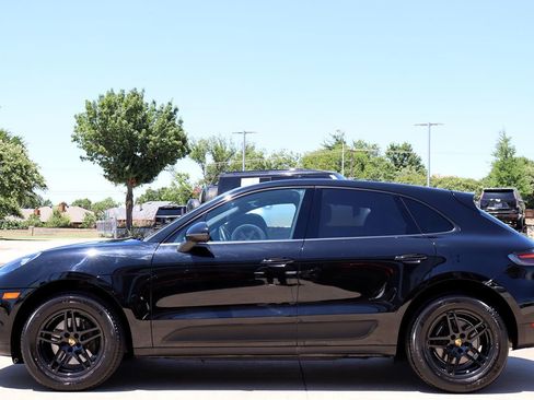 Used 2020 Porsche Macan image 8