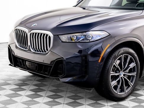 Certified 2024 BMW X5 xDrive40i w/ Executive Package image 36