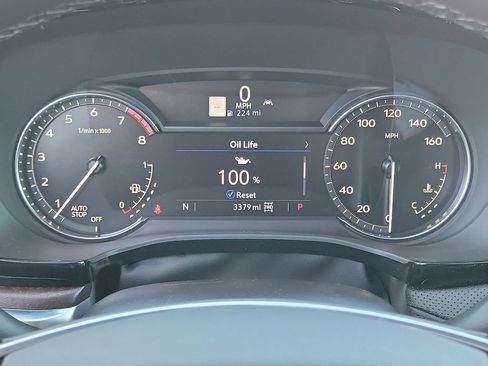 Used 2025 Cadillac XT5 Sportv image 12