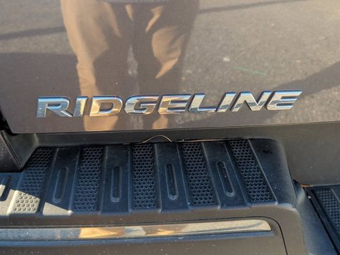Used 2019 Honda Ridgeline RTL image 10