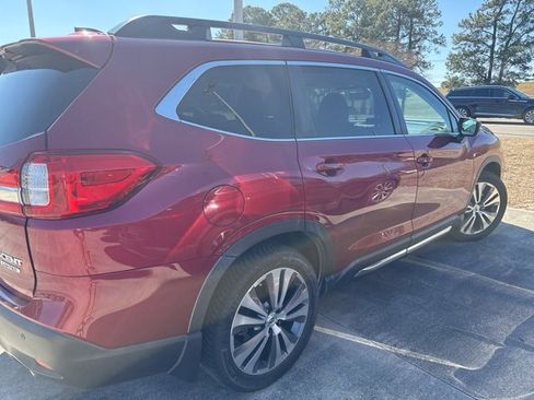 Used 2019 Subaru Ascent Limited image 3