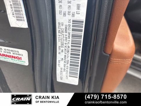 Used 2012 Jeep Grand Cherokee Overland AWD/4WD image 23