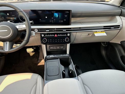 New 2026 Hyundai Tucson Limited image 14