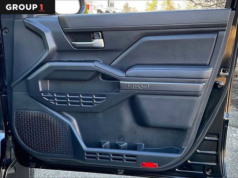 Used 2025 Toyota Tacoma TRD Off-Road image 23