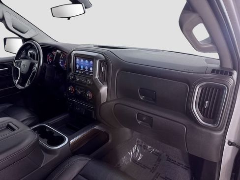 Used 2019 Chevrolet Silverado 1500 RST AWD/4WD image 35