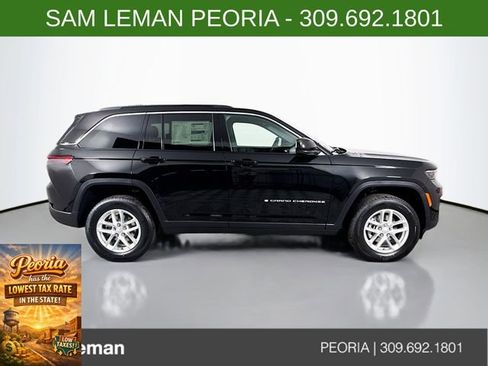 New 2025 Jeep Grand Cherokee Laredo X image 8