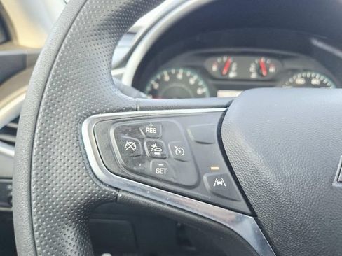 Used 2024 Chevrolet Malibu LT FWD image 17