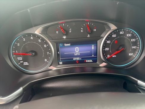Certified 2023 Chevrolet Equinox LT FWD image 12