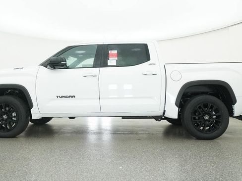 New 2026 Toyota Tundra Limited AWD/4WD image 11
