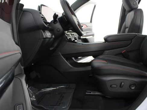 New 2026 Chevrolet Traverse RS image 20