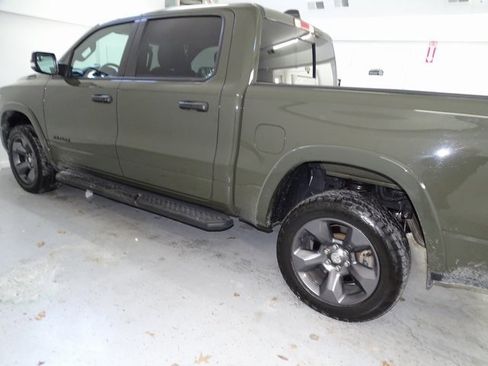 Used 2021 RAM 1500 Big Horn w/ Built-to-serve Edition image 18