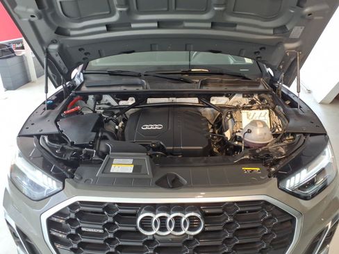 Used 2023 Audi Q5 2.0T Prestige w/ Prestige Package AWD/4WD image 30
