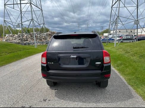 Used 2013 Jeep Compass Latitude AWD/4WD image 5